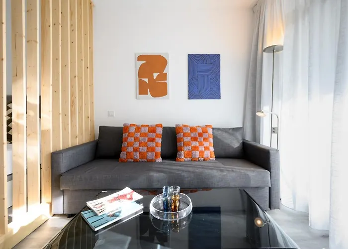 Palmeras Cristal By 10tosea * Fuengirola